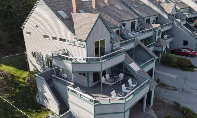 Southwest Harbor House | Special fall rates! Grandview near Acadia NP with pool, sauna, exercise room.