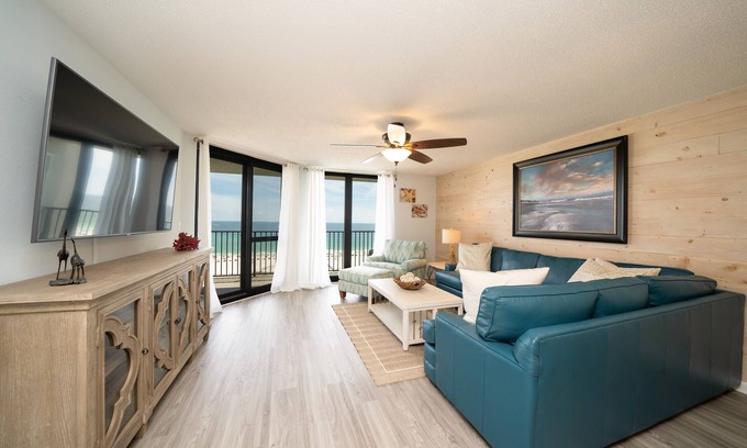 Orange Beach Condo | SPECIALS! BOOK NOW AND SAVE*Phoenix VI unit 6911*3BR/2BA*9th FLR*Sleeps 8