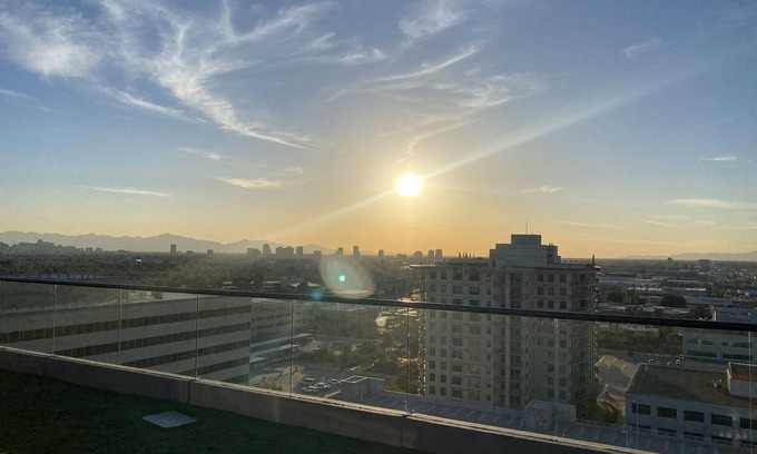 Camelback East Condo | Spectacular 2BR Fully Furnished Optima Biltmore Condo, Lg Patio - 90day min
