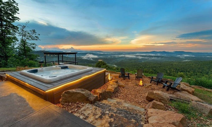 Jasper Cabin | Spectacular Arkansas Grand Canyon With Hot Tub