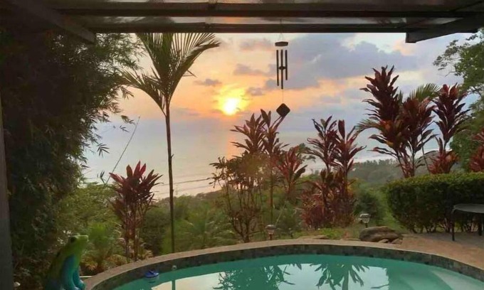 Marina Vista Villa | Spectacular ocean view just minutes away from Dominical beach!