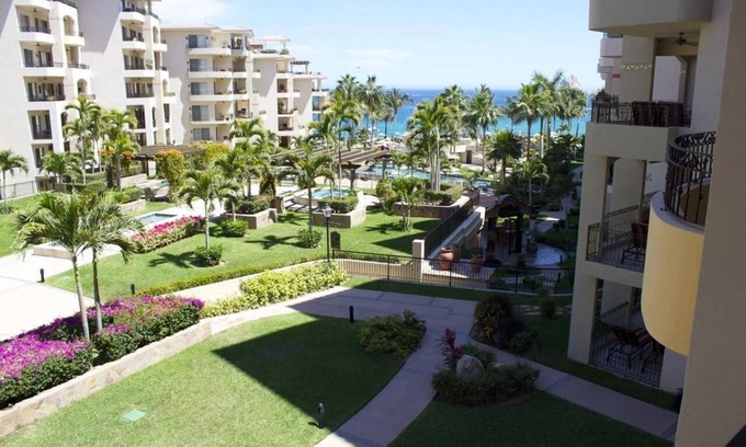 Los Cabos Villa | Spectacular Family Style Villa on Medano Beach