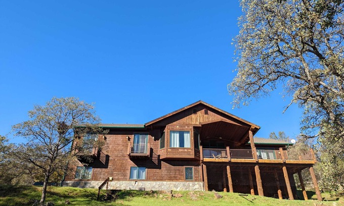 Grass Valley Cabin | Spectacular hand crafted cabin on 5 acres - Relax