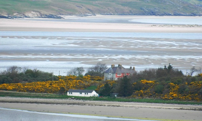 Tongue Cottage | Spectacular Highland Cottage Overlooking the Sea