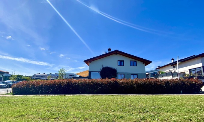 Sopelana Ski Chalet | Spectacular house in Sopelana, close to the beach