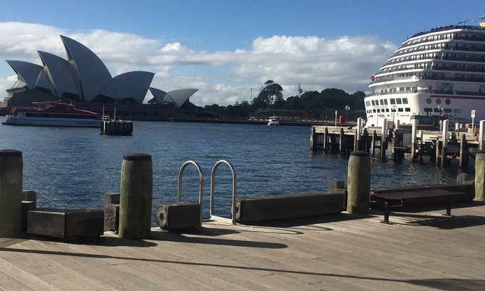 Barangaroo Cottage | Spectacular Location Overlooking Sydney Harbour from a Unique & Historic Setting