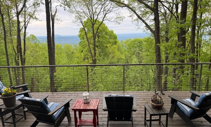 Dan River House | Spectacular Mountain Retreat- Serene Views!- The Groovy Groundhog