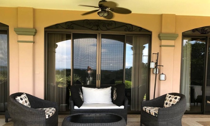 Playa Conchal Condo | Spectacular ocean view condo