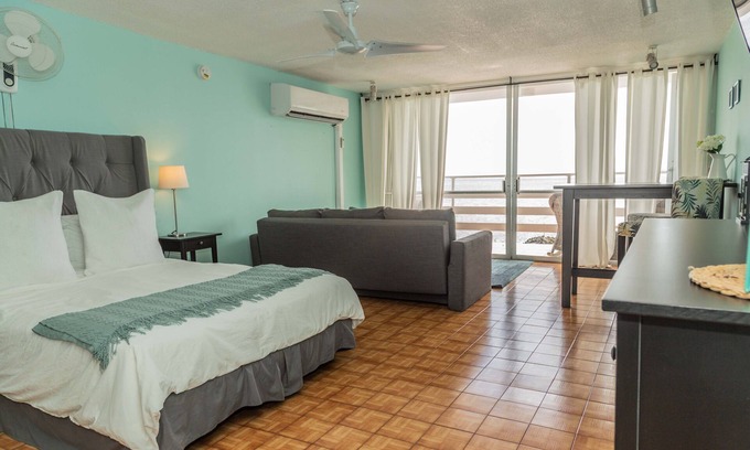 Cabezas Apartment | Spectacular ocean views. Ideal for ecotourists. Walk to excursions for Bio Bay