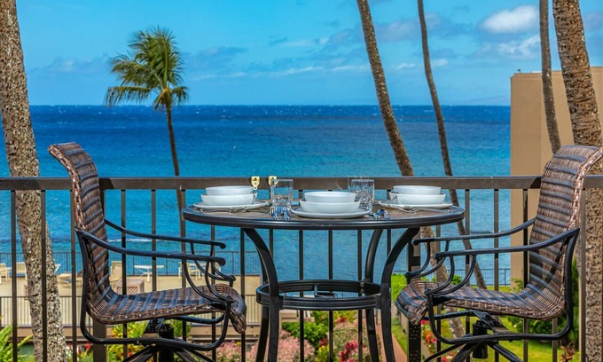 Honokowai Condo | Spectacular Ocean Views! Remodeled Top Floor Condo at Hale Ono Loa #411