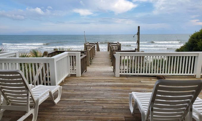 Saint Helena Island House | Spectacular Oceanfront Home!