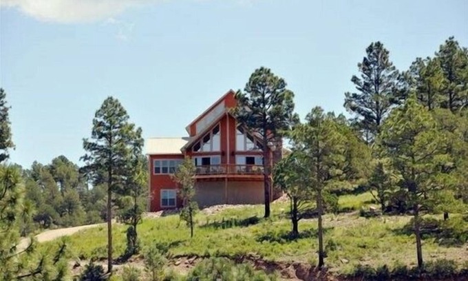Alto Ski Chalet | Spectacular panoramic mtn views from this majestic 3 acre luxury chalet retreat