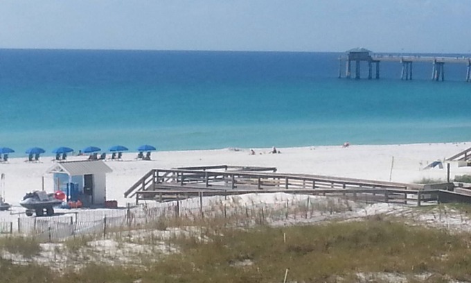Fort Walton Beach Condo | SPECTACULAR Updated Destin West Gulf 403-Closest to beach! FREE BEACH SET-UP!