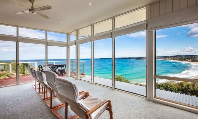 Mollymook Beach House | Spectacular Views Sum