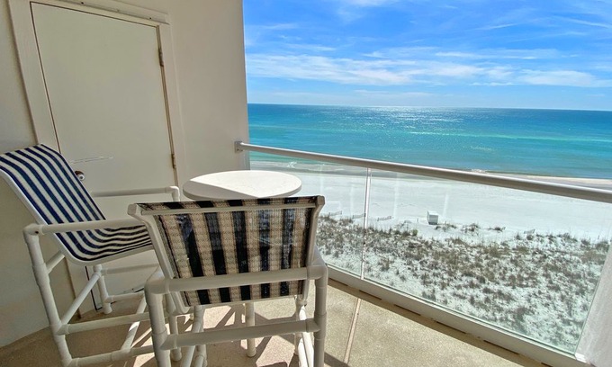 Pensacola Beach Apartment | Spectacular views from this 7th floor Gulf Front Condo at Regency Towers!