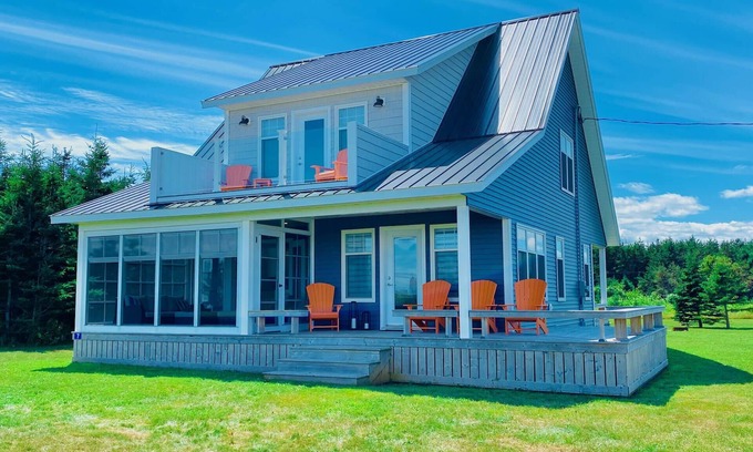 Darnley House | Spectacular white sandy beach, Gorgeous, Sleeps 10