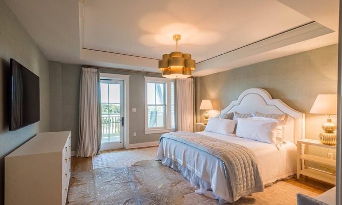 Gulf District Condo | Spend Fall by the Beach! Beachside #6 - Gulf Front in Watercolor! Views! 3 Adult Bikes!