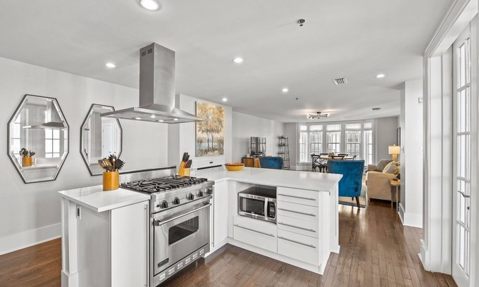 Rosemary Beach Condo | Spend Fall with Us! Location Location Location! Gulf Views! Community Pool! 1 min to Beach!