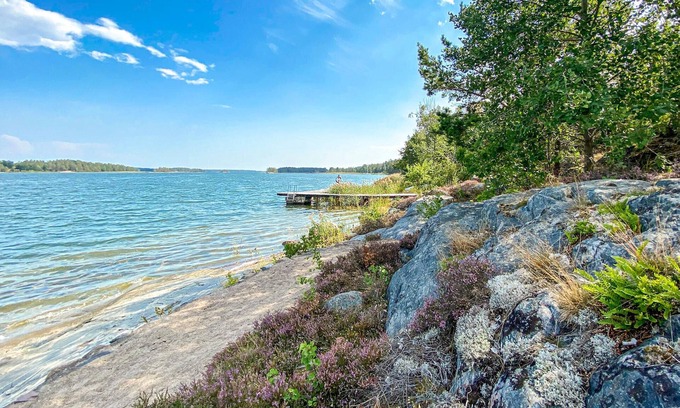 Gamleby House | Spend relaxing vacations in this cozy cottage with sea view.