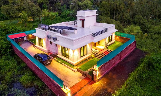 Nagaon Villa | Spicy Mango Blue Lotus Villa - Luxurious Villa Near Nagaon Beach Alibag