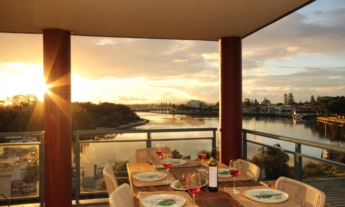 Forster Apartment | Spinnaker 201
