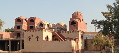 Luxor Apartment | Spirit of the Mountain House