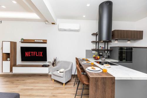 Doukades Apartment | Spiros country home