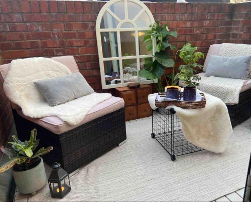 Spitalfields Apartment | Spitalfields Market Penthouse Flat with balcony