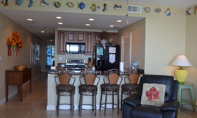 West Panama City Beach Condo | Splash luxury Beachfront Condo on 7th flr. Waterpark, Lazy river, Ocean views