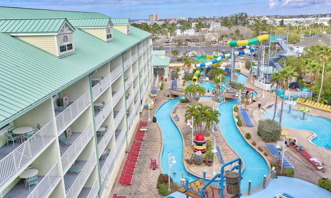 Indian Rocks Beach Condo | Splash On The Rocks at Harbourside~ Includes Waterpark Passes!