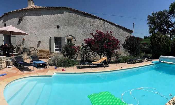Razac-de-Saussignac House | Splendid and spacious fully equipped country house with swimming pool