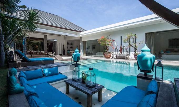 Sunset Road Villa | Splendid Architect's Villa with contemporary design, in the heart of Seminyak