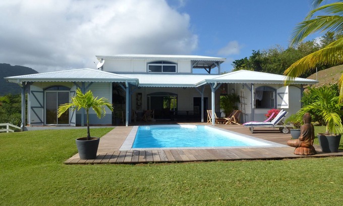 Le Vauclin Villa | Splendid Creole villa in peace, without opposite, seen on the ocean in Vauclin