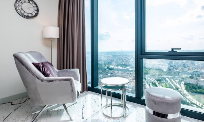 Bomonti Apartment | Splendid Residence Flat with City View in Bomonti