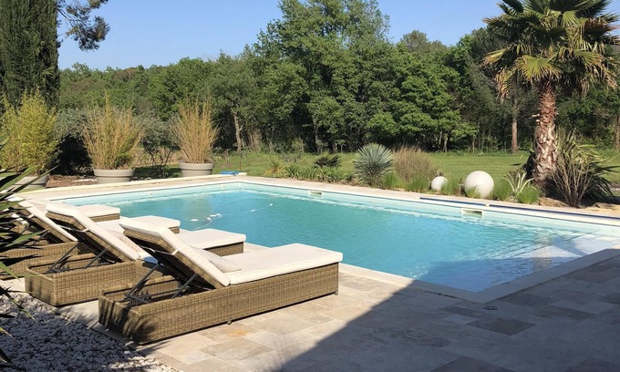 Gonfaron Villa | Splendid villa in the heart of the vineyards, private pool.
