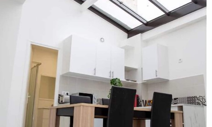 Romainville Apartment | Splendide Grand 3 Pièces