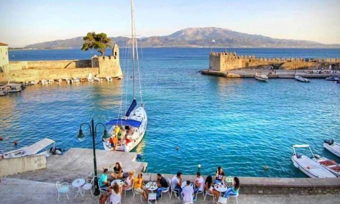 Gefira Mpania Hotel | Spon Boutique Hotel