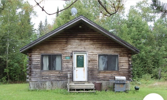 Reed Cabin | Sporting cabin