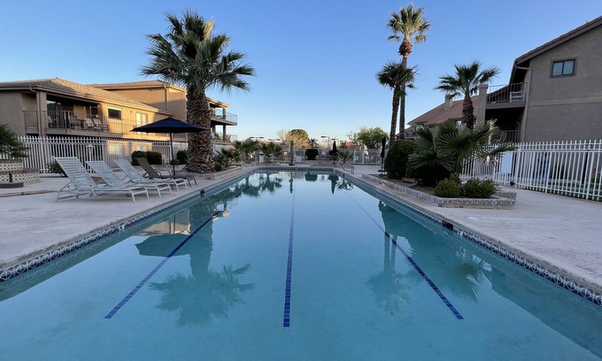 St. George Condo | Sports Village- cozy condo with pools
