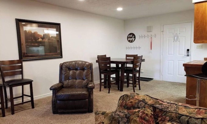 St. George Condo | Sports Village, Great Amenities