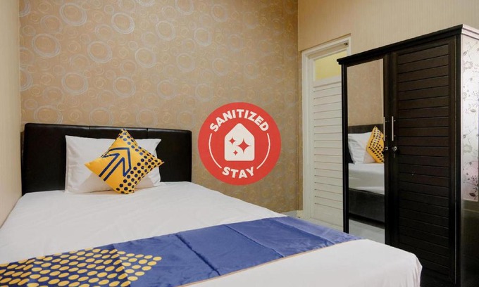 Lumajang Hotel | SPOT ON 1878 Griya Bunda Family