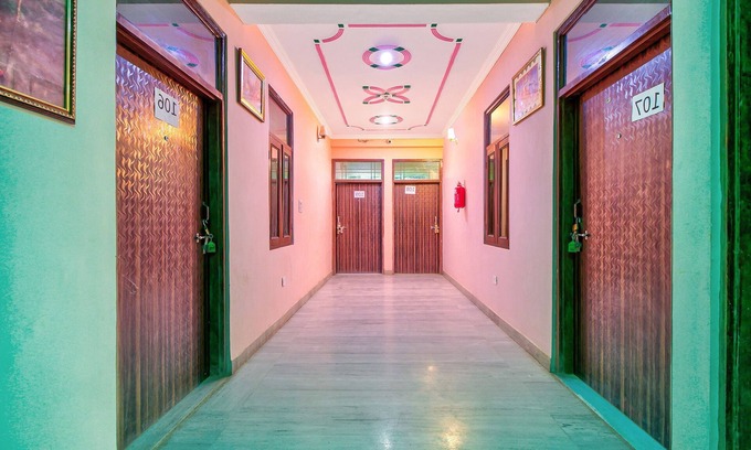 Amer Hotel | SPOT ON 40724 Kukas Guest House