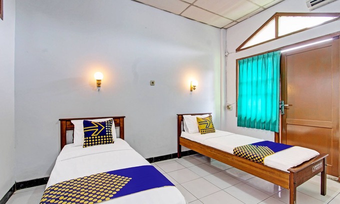 Semarang Hotel | SPOT ON 91471 Syariah Wisma Uin Walisongo