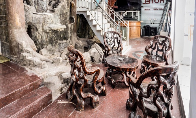 Lubuk Baja Hotel | SPOT ON 91781 Solo Baru Homestay Syariah