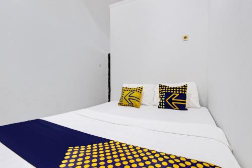Wonosari Hotel | SPOT ON 92257 Orchid Guest House