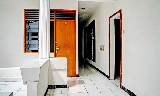 Sukabumi Hotel | SPOT ON 93475 Garuda Homestay Syariah