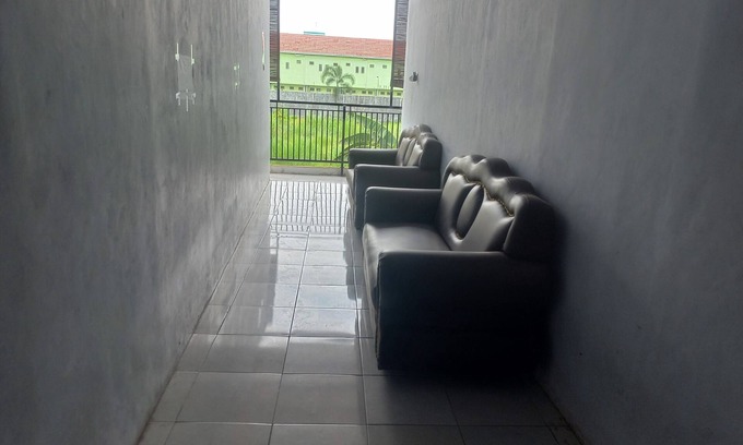 Tegal Hotel | SPOT ON 93886 Kost Zalfa Amalia Syariah