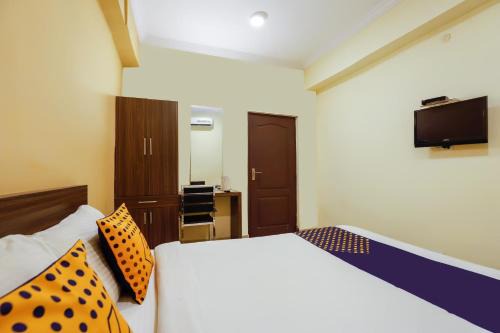 Periamet Hotel | SPOT ON Central Inn
