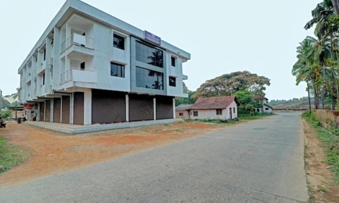 Karkala Hotel | SPOT ON V D Residency