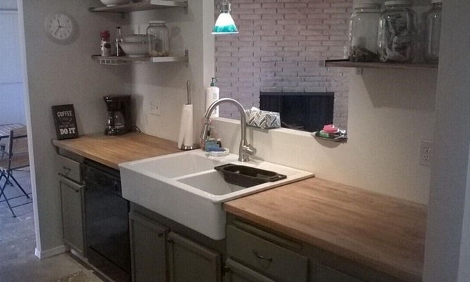 Alhambra House | SPOTLESS REMODEL/BASEBALL AND AIRPORT 15 MIN. AWAY/CENTRAL PHOENIX!